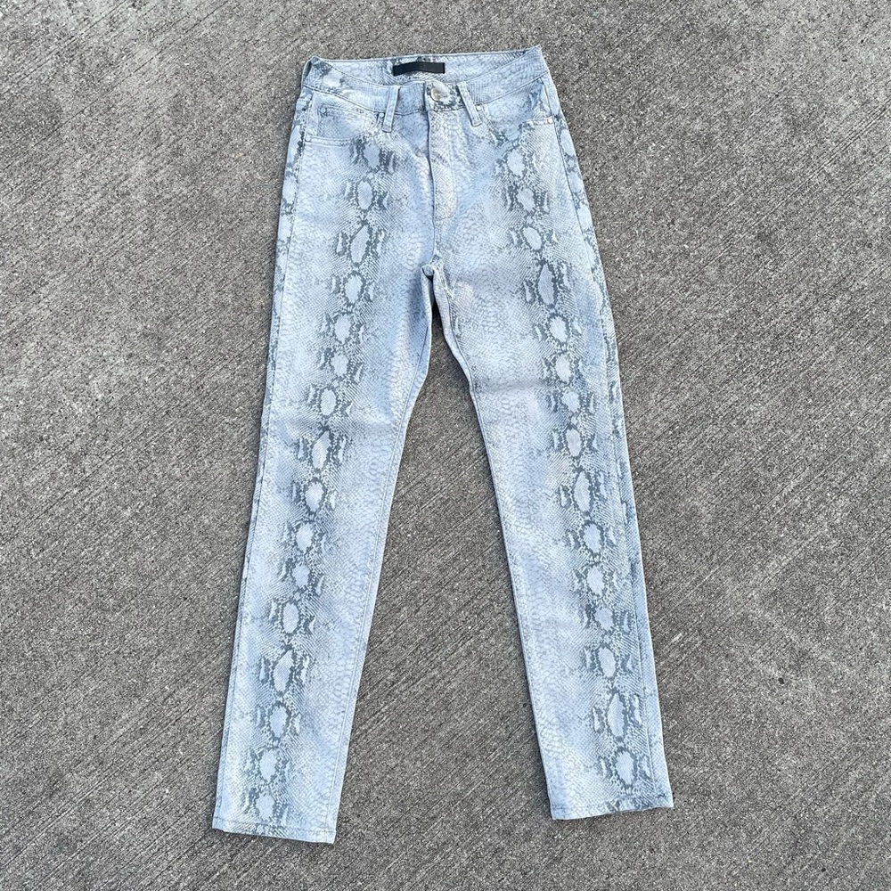 Joe’s The Luna High Rise Cigarette Pants